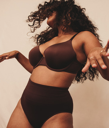 CoolSculpting vs Tummy Tuck: Which Is Right for You?